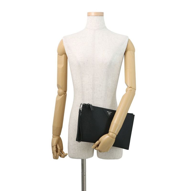 プラダ クラッチバッグ ロゴ サフィアーノ レザー 2NH05V PRADA ポーチ 黒