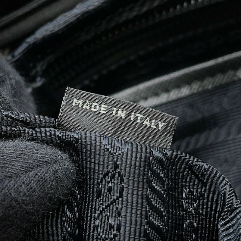 プラダ リュック  バックパック ミディアム Re-Nylon ナイロン 1BZ811 PRADA リュックサック 黒