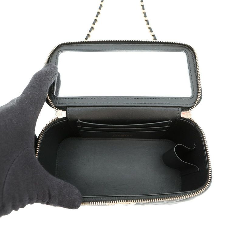 シャネル チェーンショルダーバッグ マトラッセ ココマーク フェイクパール ヴァニティ ラムスキン AP2199 CHANEL 黒