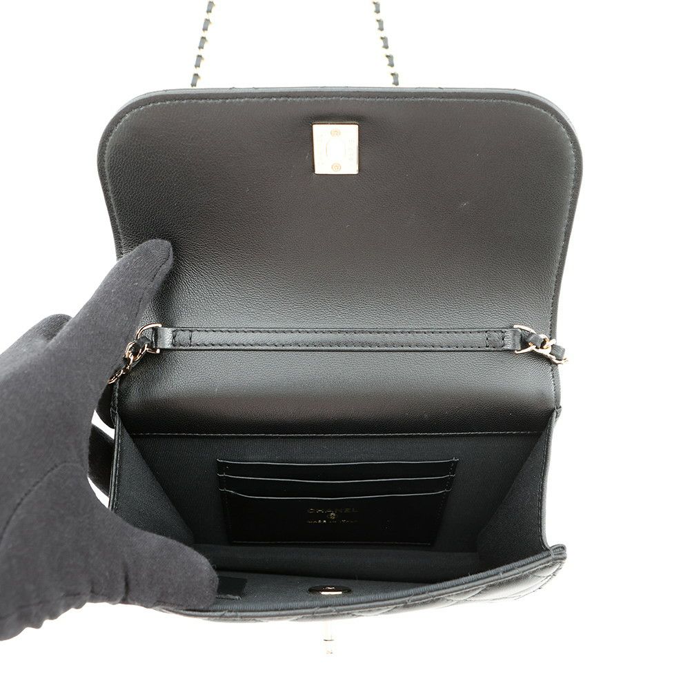 シャネル チェーンショルダーバッグ マトラッセ ココマーク フェイクパール ラムスキン AS5130 25/26年 クルーズ 黒