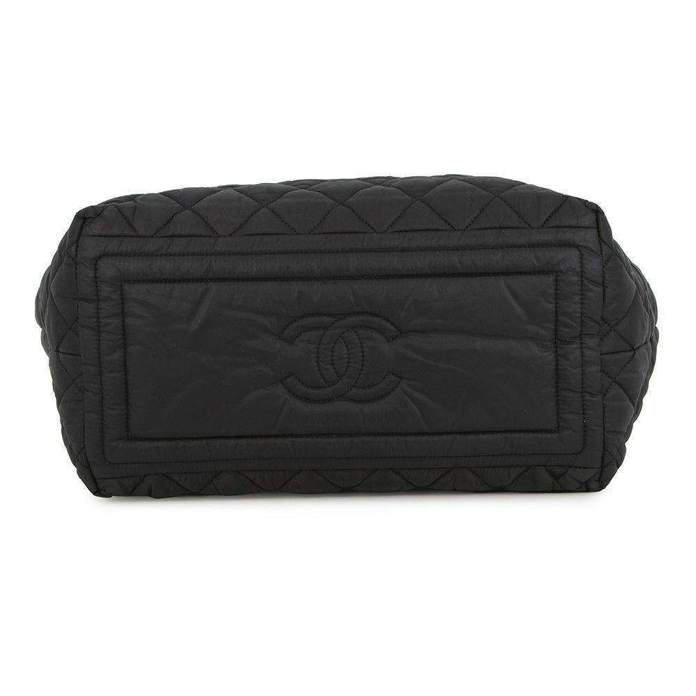 シャネル トートバッグ コココクーン ココマーク マトラッセ スモール PM ナイロン A48610 CHANEL 黒