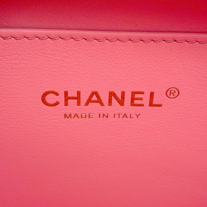 シャネル チェーンショルダーバッグ ココマーク マトラッセ バニティ トップハンドル キャビアスキン AS3221 CHANEL