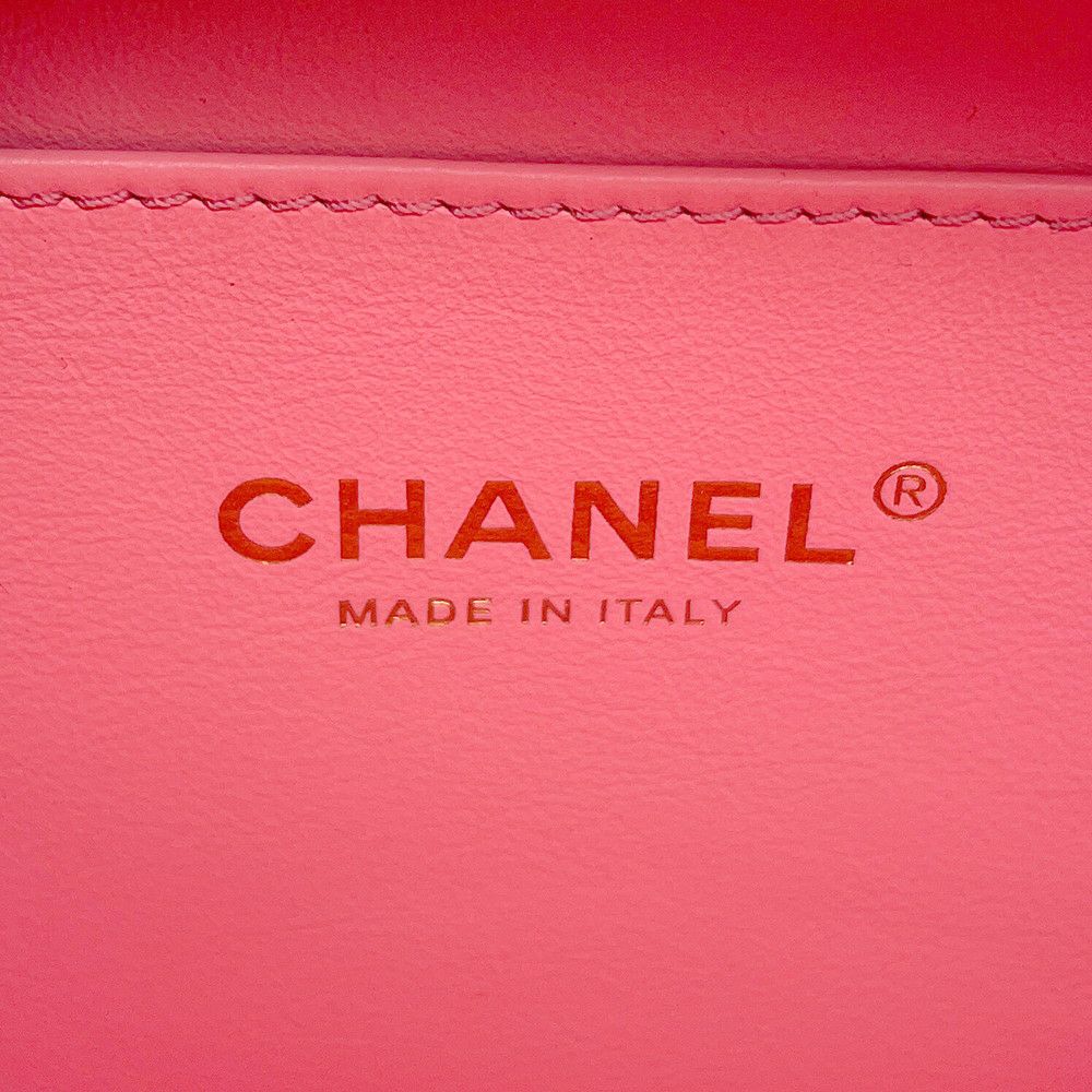 シャネル チェーンショルダーバッグ ココマーク マトラッセ バニティ トップハンドル キャビアスキン AS3221 CHANEL