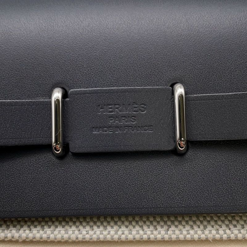 エルメス ショルダーバッグ エールバッグジップ ミニ アルドワーズ/エクリュ/シルバー金具 トワルミリタリー/ヴァッシュハンター K刻印