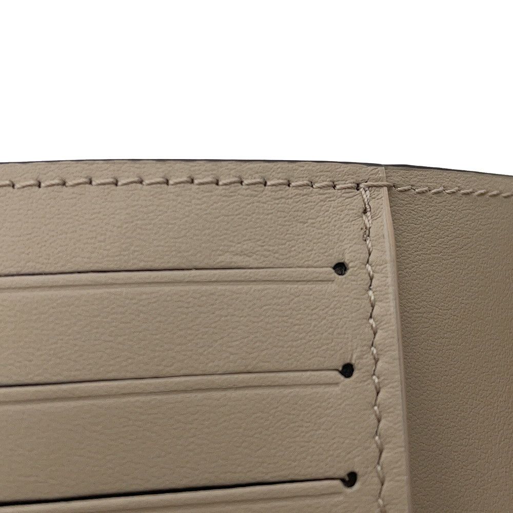 ルイヴィトン 二つ折り財布 モノグラム・マヒナ ポルトフォイユ・クレア M80817 LOUIS VUITTON ヴィトン 財布 コンパクト