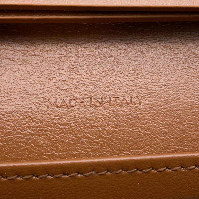 セリーヌ チェーンショルダーバッグ トリオンフ レザー 10L043DPV CELINE バッグ 財布 ウォレット