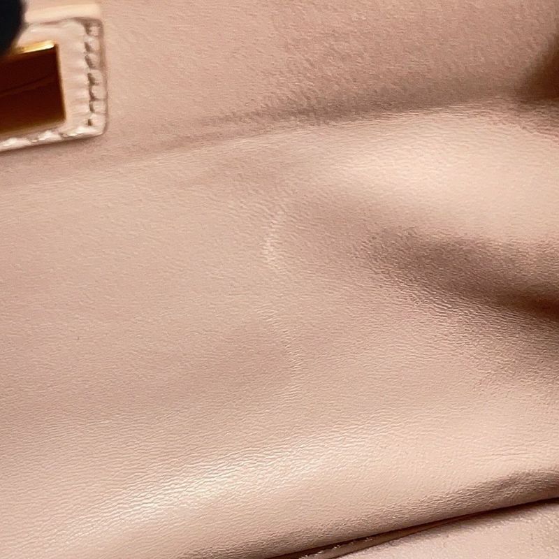 フェンディ ハンドバッグ ピーカブー レギュラー レザー スタッズ8BN290 FENDI バッグ 2wayショルダーバッグ