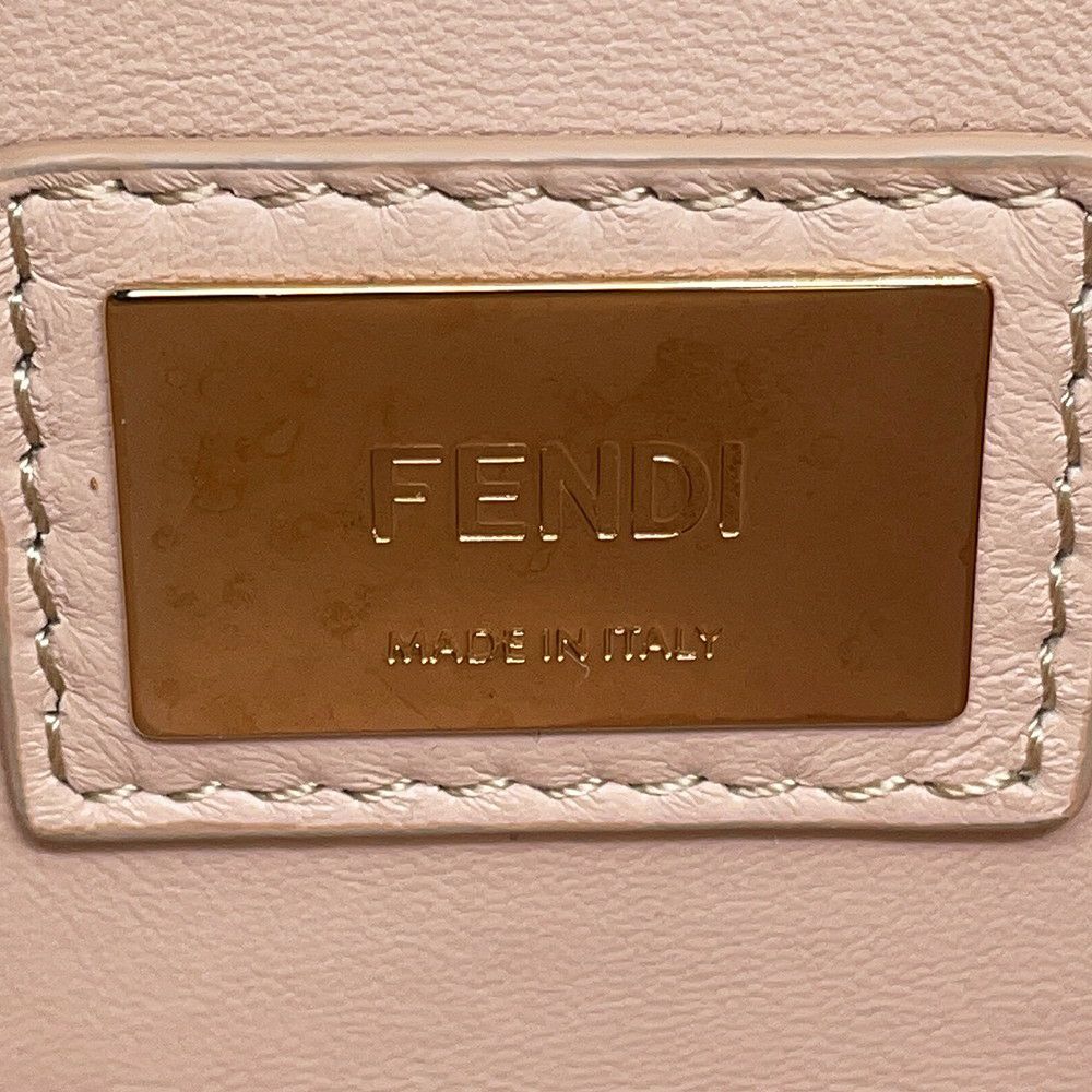 フェンディ ハンドバッグ ピーカブー レギュラー レザー スタッズ8BN290 FENDI バッグ 2wayショルダーバッグ