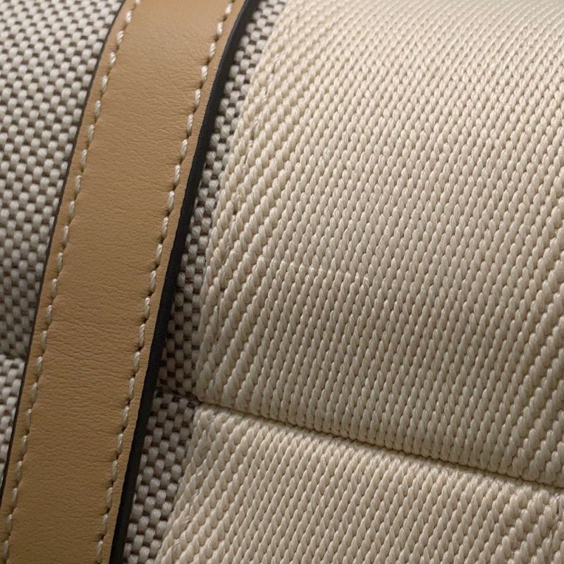 クロエ トートバッグ ウッディ ミディアム キャンバス CHC21US383E66275 Chloe バッグ