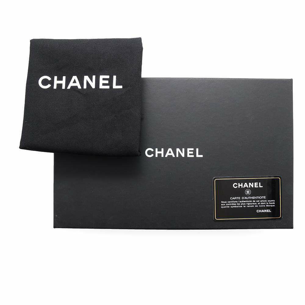 シャネル フォンホルダー マトラッセ ココマーク キャビアスキン AP1262 CHANEL 黒 チェーンショルダーバッグ