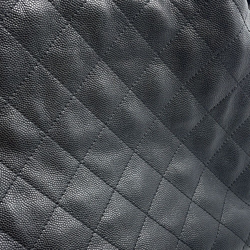 シャネル チェーンショルダーバッグ CHANEL25 ミディアム ココマーク マトラッセ  キャビアスキン AS5293 CHANEL 黒