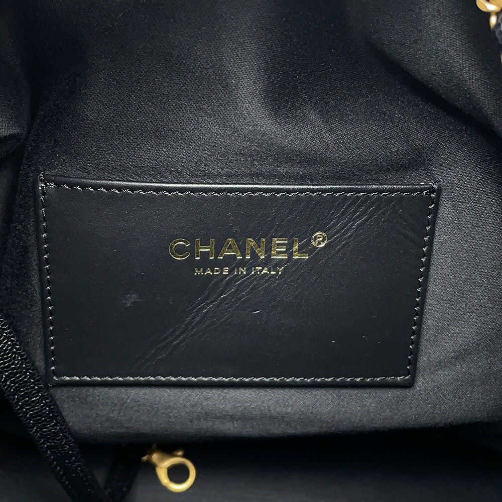 シャネル チェーンショルダーバッグ CHANEL25 ミディアム ココマーク マトラッセ  キャビアスキン AS5293 CHANEL 黒