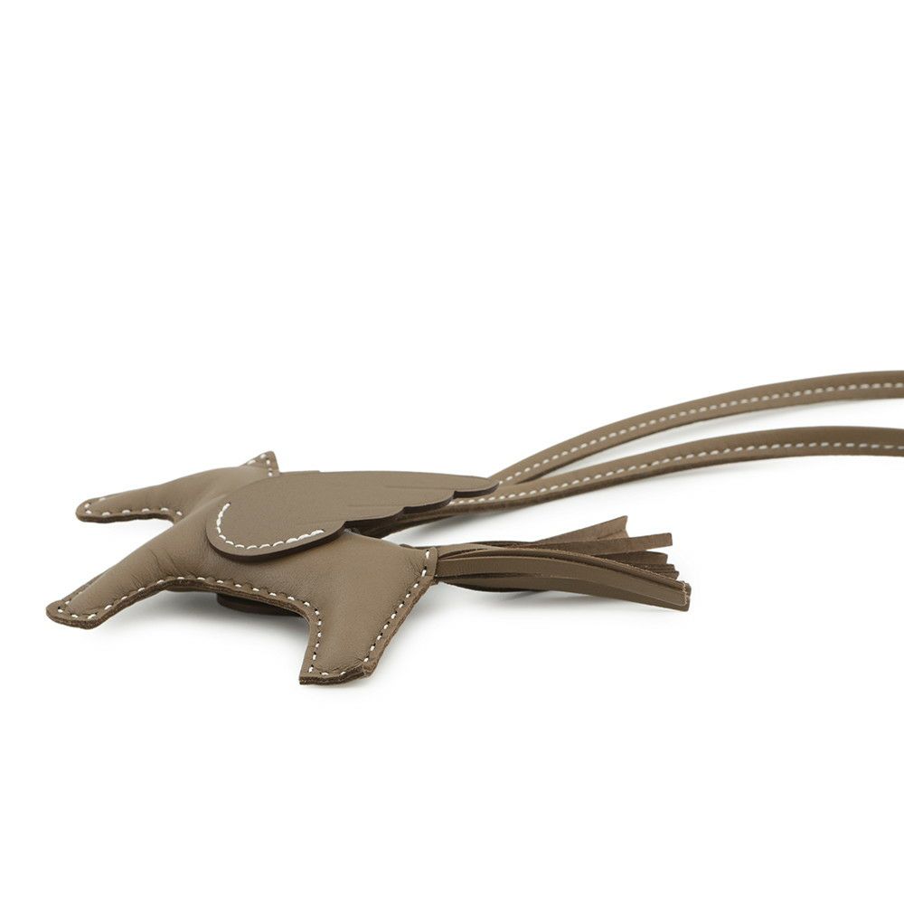 エルメス バッグチャーム ロデオPM ペガサス エトゥープ ラムスキン G刻印 HERMES