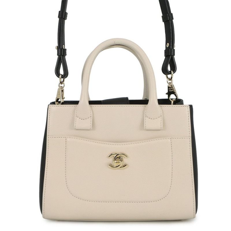 シャネル ハンドバッグ ココマーク スモール ショッピングバッグ Neo Executive A69929 CHANEL バッグ 2wayショルダー 黒