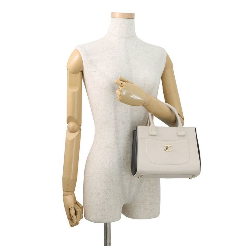 シャネル ハンドバッグ ココマーク スモール ショッピングバッグ Neo Executive A69929 CHANEL バッグ 2wayショルダー 黒