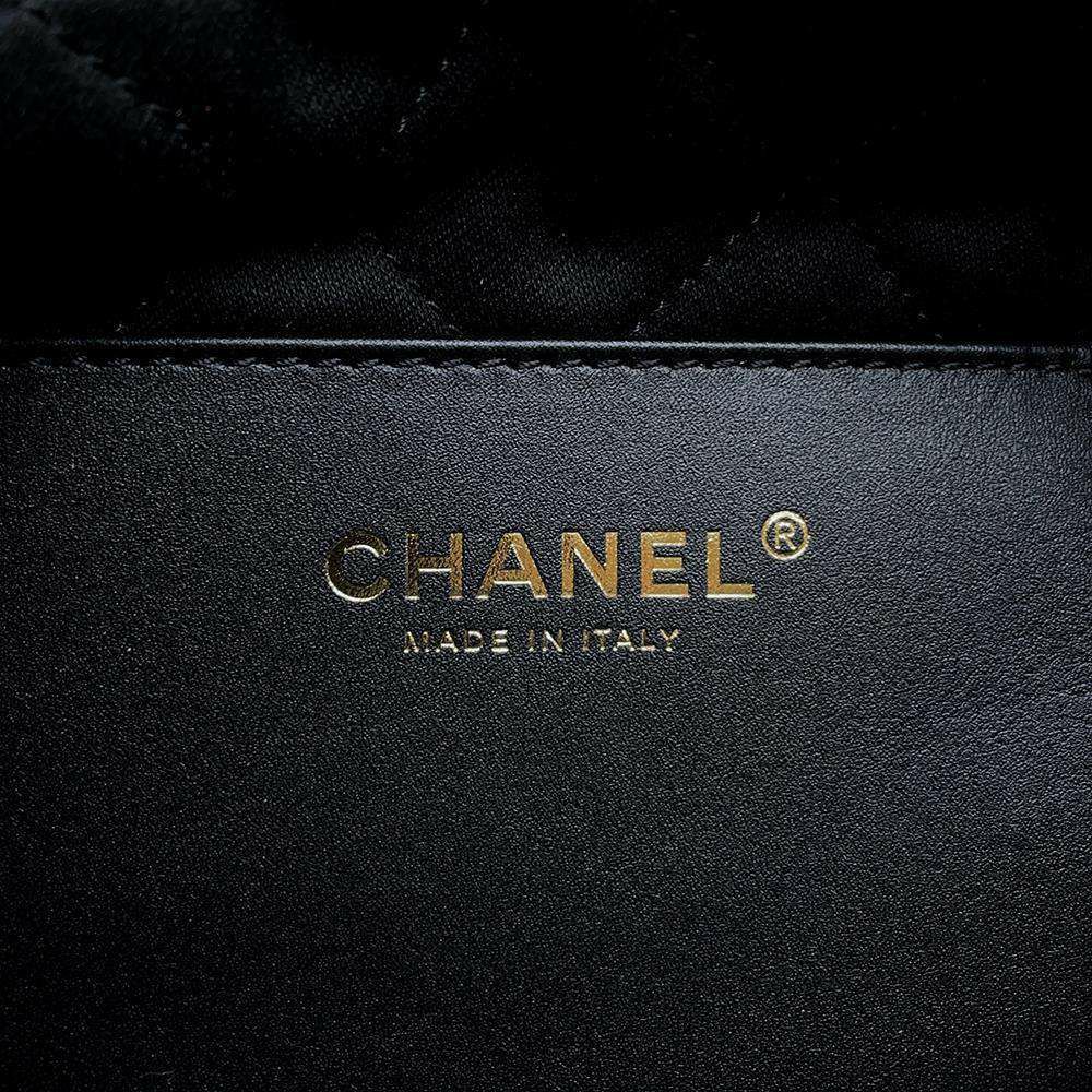 シャネル ハンドバッグ CHANEL 22 ミニ ココマーク ソフトキャビアスキン AS3980 CHANEL 2wayショルダーバッグ 黒