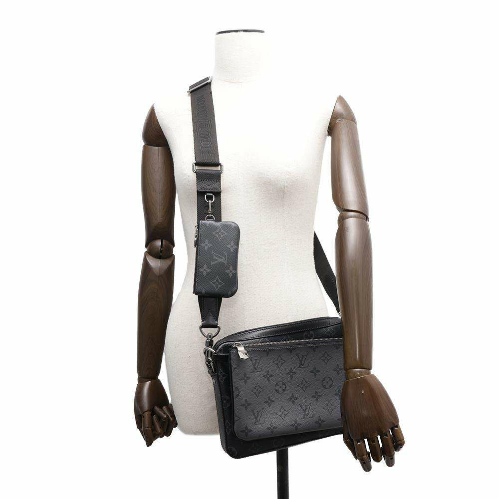 ルイヴィトン ショルダーバッグ モノグラム・エクリプス リバース トリオ・メッセンジャー M69443 LOUIS VUITTON 黒 ブラック