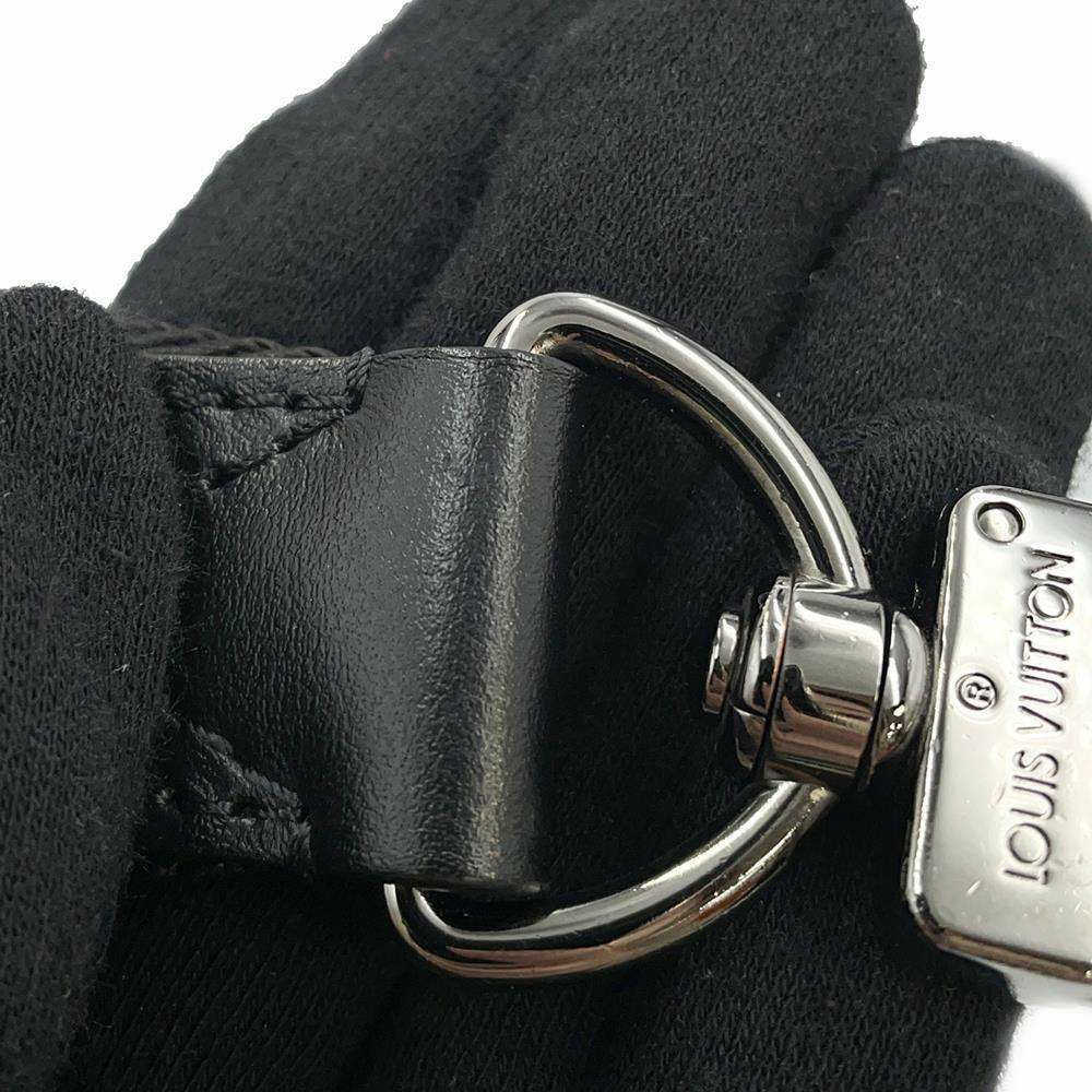 ルイヴィトン ショルダーバッグ モノグラム・エクリプス リバース トリオ・メッセンジャー M69443 LOUIS VUITTON 黒 ブラック