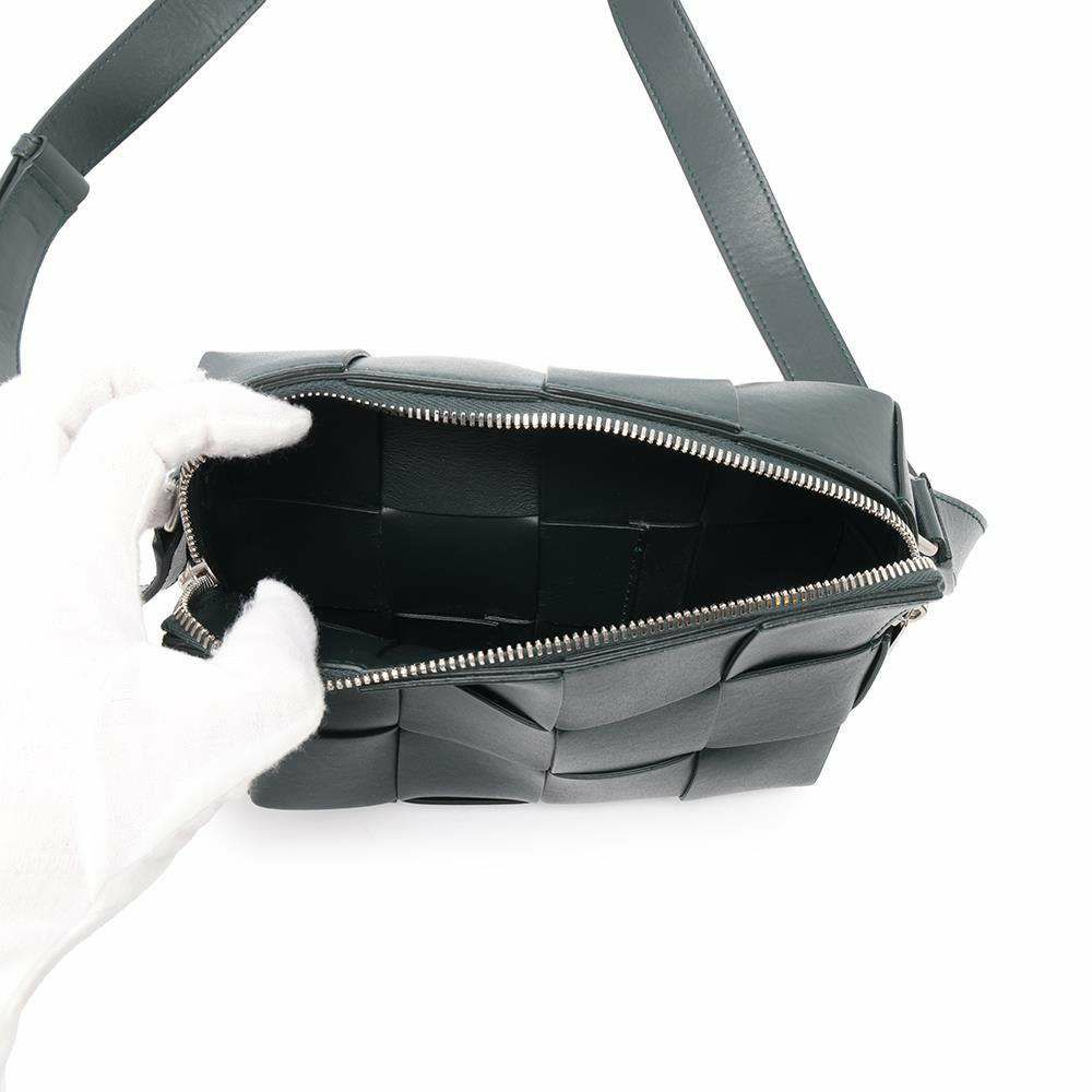 ボッテガヴェネタ ショルダーバッグ カセット カメラバッグ カーフレザー 730027 BOTTEGA VENETA