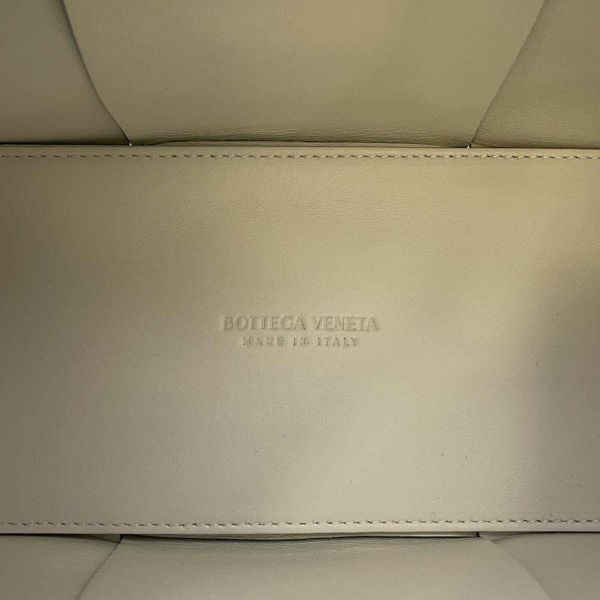 ボッテガヴェネタ トートバッグ ザ・アルコ トート 652867 BOTTEGA VENETA バッグ 黒 白