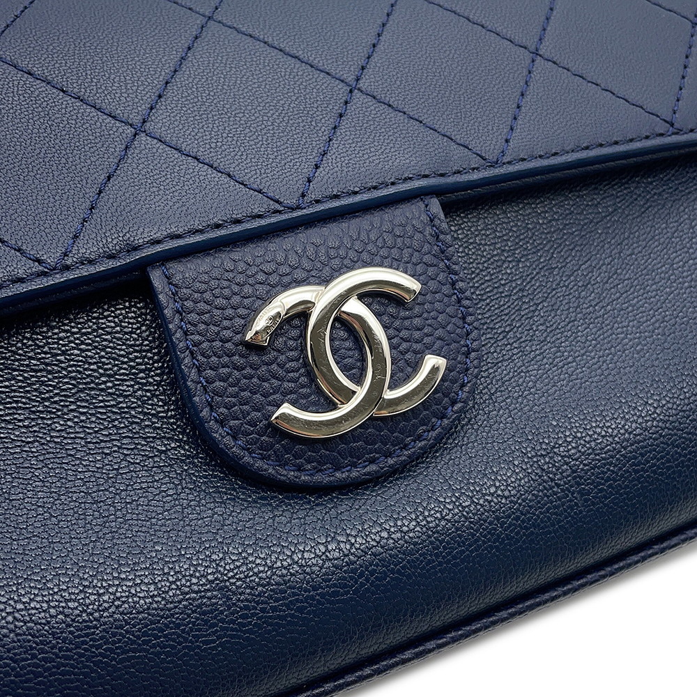 シャネル チェーンショルダーバッグ マトラッセ ココマーク ダブルチェーン ラムスキン CHANEL