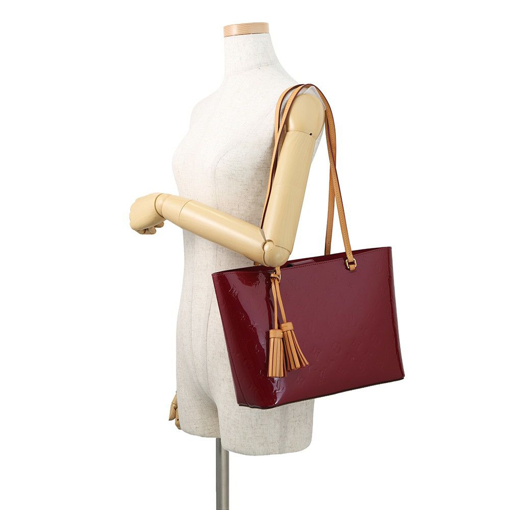 ルイヴィトン トートバッグ モノグラム・ヴェルニ ロング・ビーチPM M90480 LOUIS VUITTON ポーチ付き