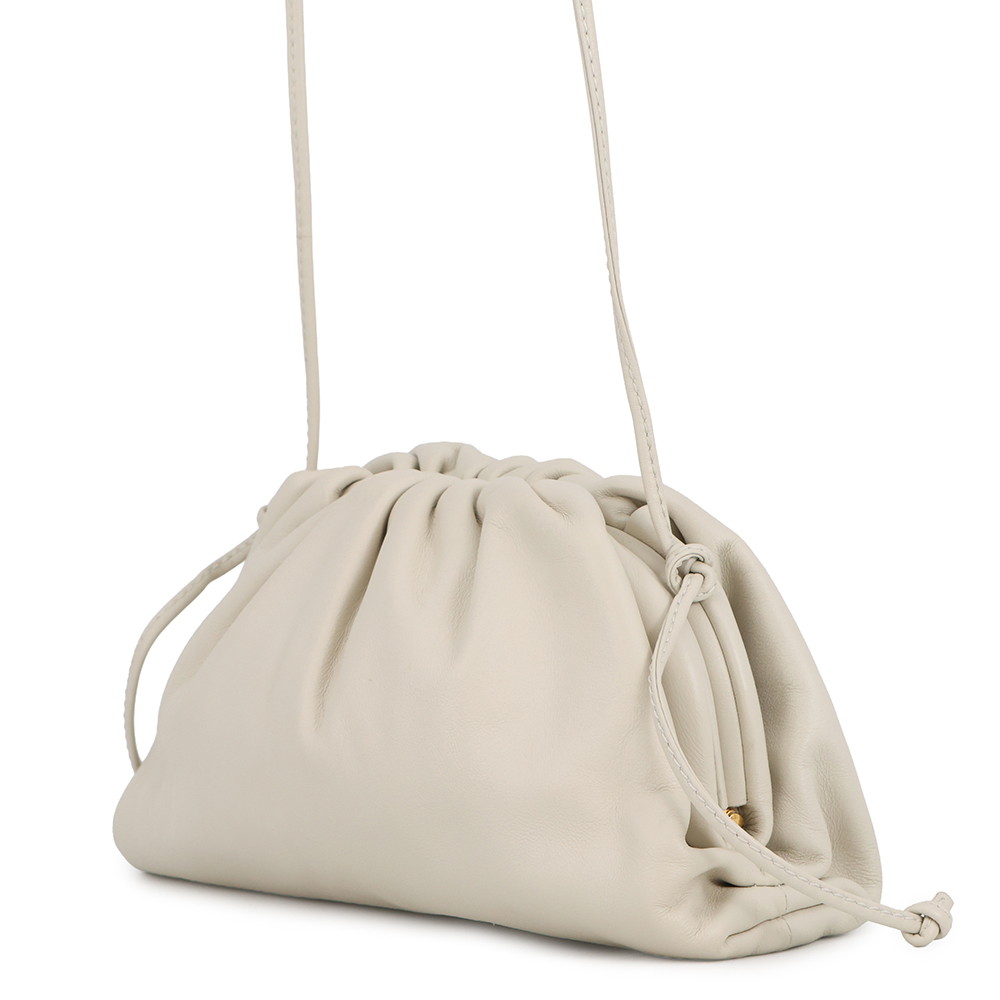 ボッテガヴェネタ ショルダーバッグ ミニ ザ・ポーチ 585852 BOTTEGA VENETA