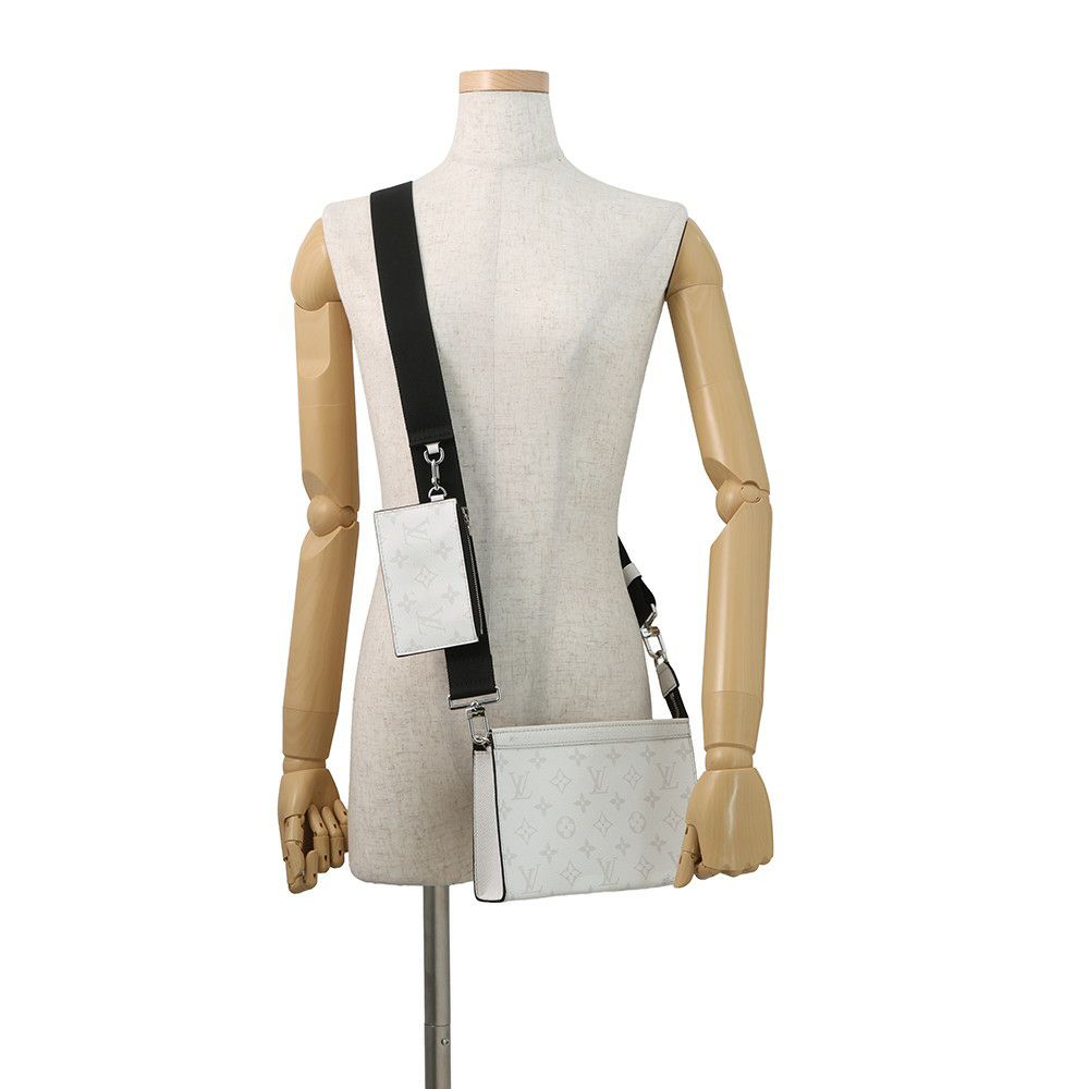 ルイヴィトン ショルダーバッグ モノグラム タイガ ガストン・ウェアラブル ウォレット M30935 LOUIS VUITTON 白