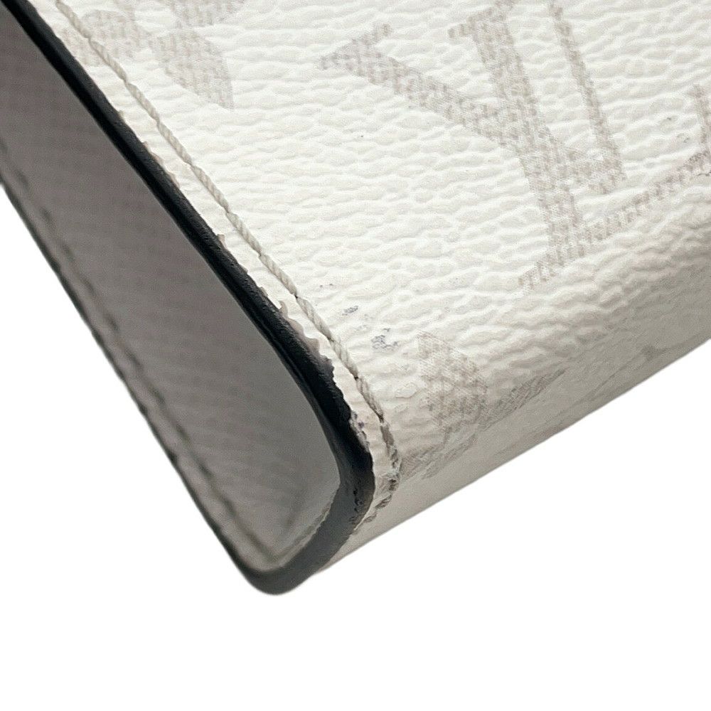 ルイヴィトン ショルダーバッグ モノグラム タイガ ガストン・ウェアラブル ウォレット M30935 LOUIS VUITTON 白