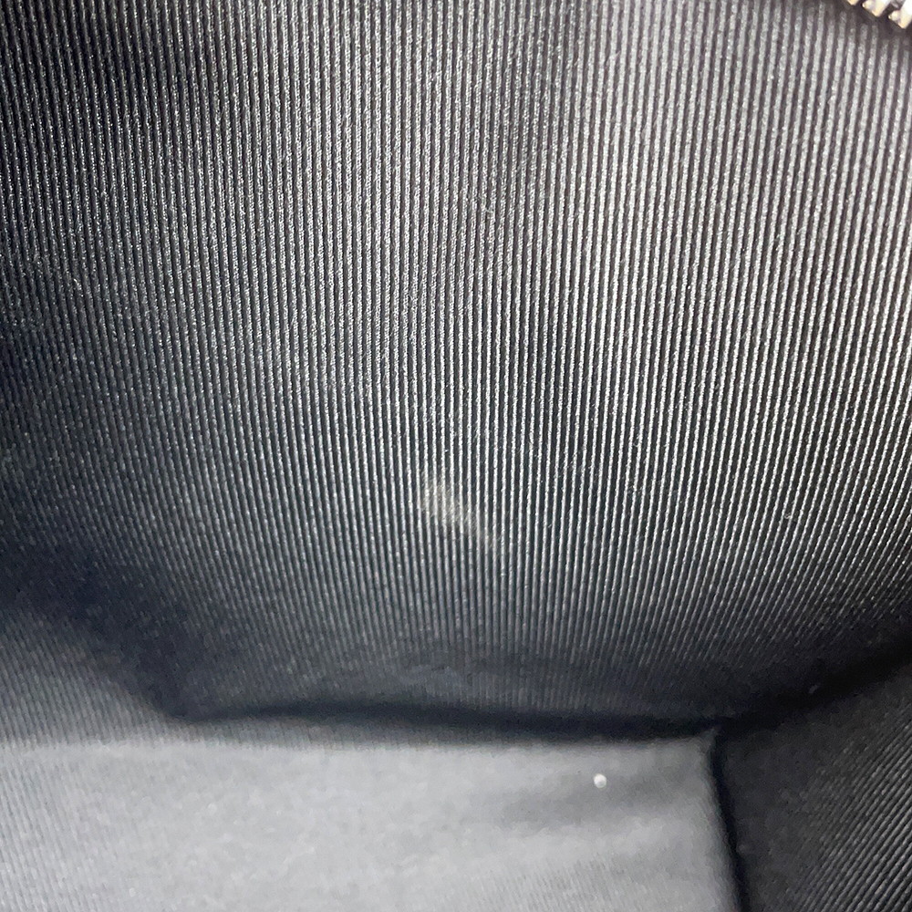 ルイヴィトン ショルダーバッグ モノグラム タイガ ガストン・ウェアラブル ウォレット M30935 LOUIS VUITTON 白