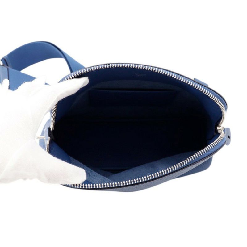 エルメス ショルダーバッグ ボリ－ド メッセンジャー ブルータイ/シルバー金具 トゴ K刻印