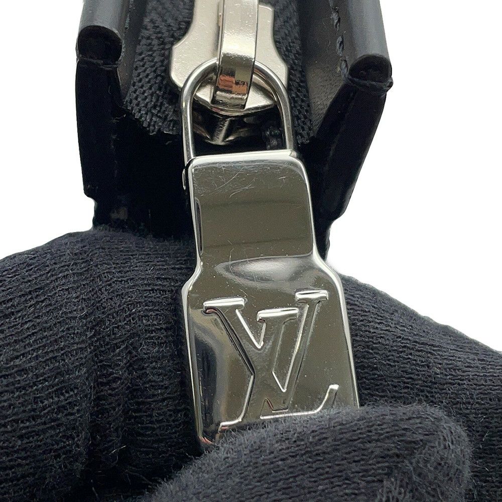 ルイヴィトン クラッチバッグ ダミエ・グラフィット ポシェット･ヴォワヤージュMM N41696 LOUIS VUITTON 黒 ブラック