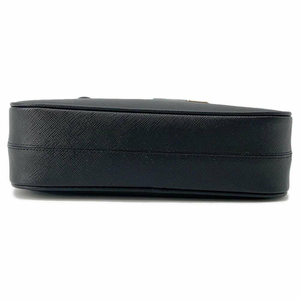 プラダ ショルダーバッグ サフィアーノ リエディション 2005 レザー 1BH204 PRADA バッグ 黒