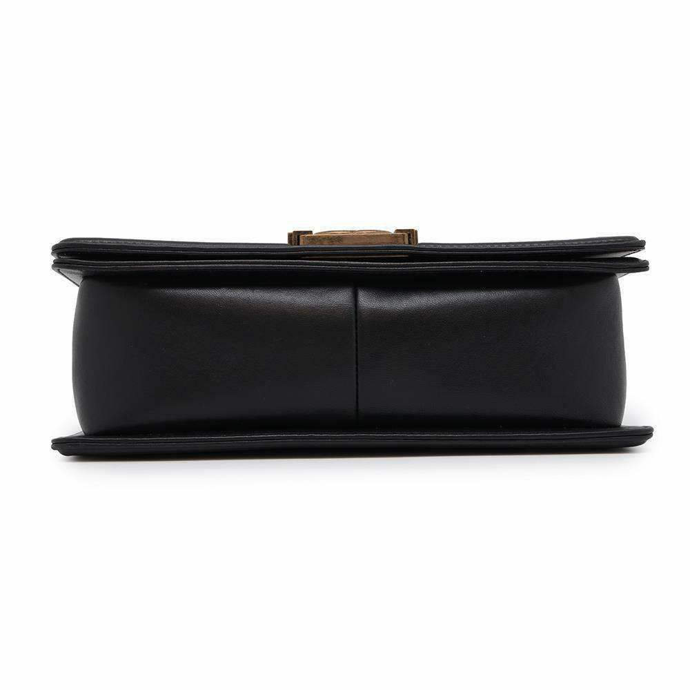 シャネル チェーンショルダーバッグ マトラッセ ココマーク ボーイシャネル A67086 CHANEL 黒 白