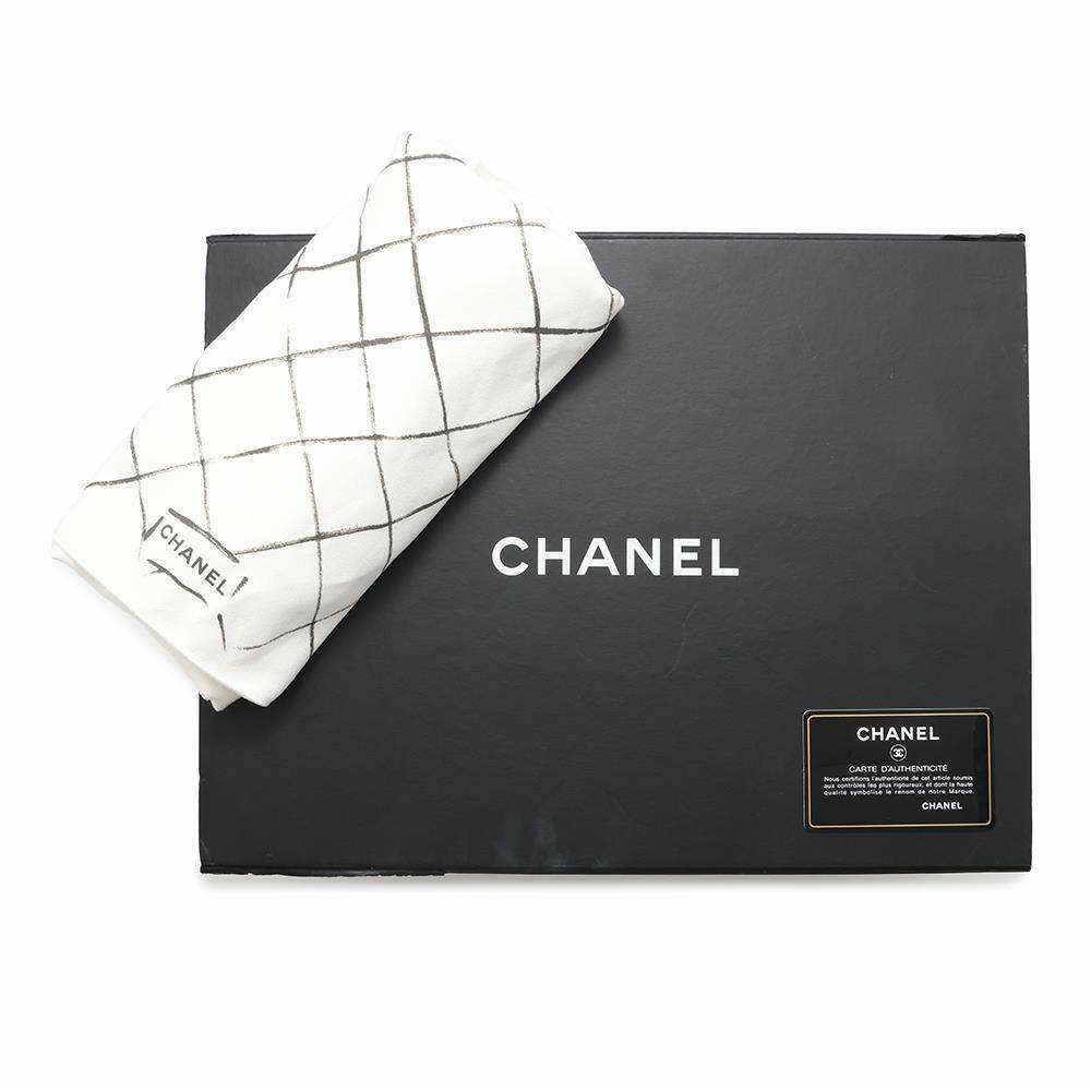 シャネル チェーンショルダーバッグ マトラッセ ココマーク ボーイシャネル A67086 CHANEL 黒 白