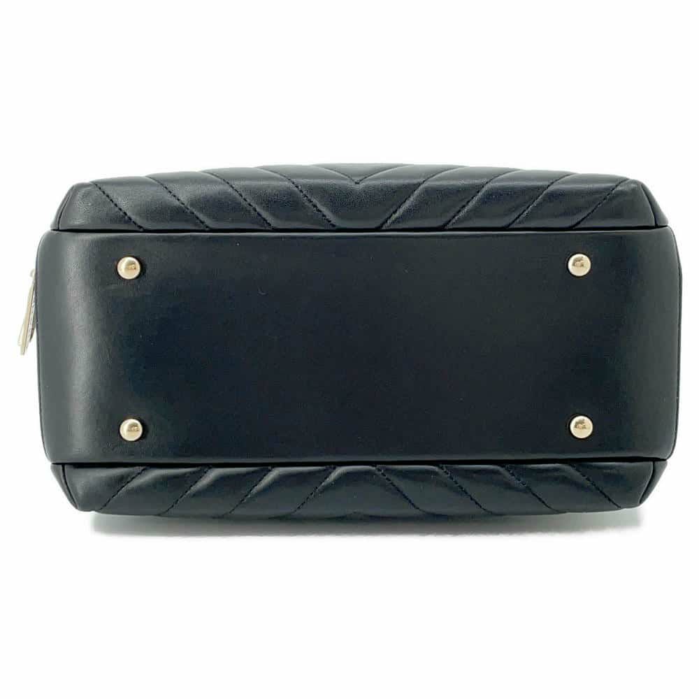シャネル ハンドバッグ シェブロン ココマーク ボーリングバッグ ラムスキン CHANEL 2way 黒