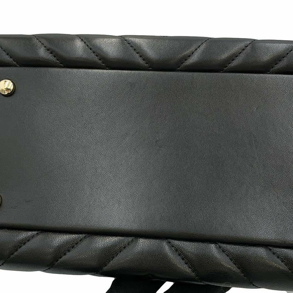 シャネル ハンドバッグ シェブロン ココマーク ボーリングバッグ ラムスキン CHANEL 2way 黒