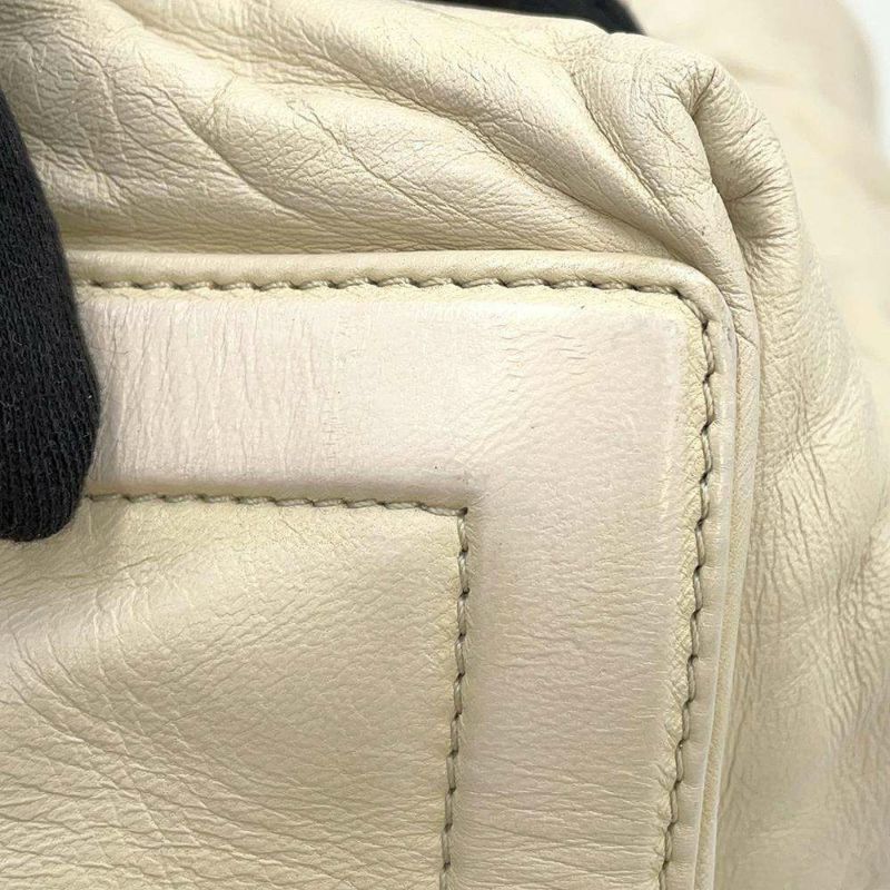 シャネル トートバッグ コココクーン ココマーク スモールトート A47108 CHANEL 白