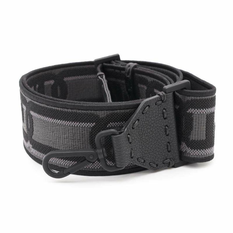 フェンディ ショルダーストラップ ストラップユー FFロゴ キャンバス FENDI 黒