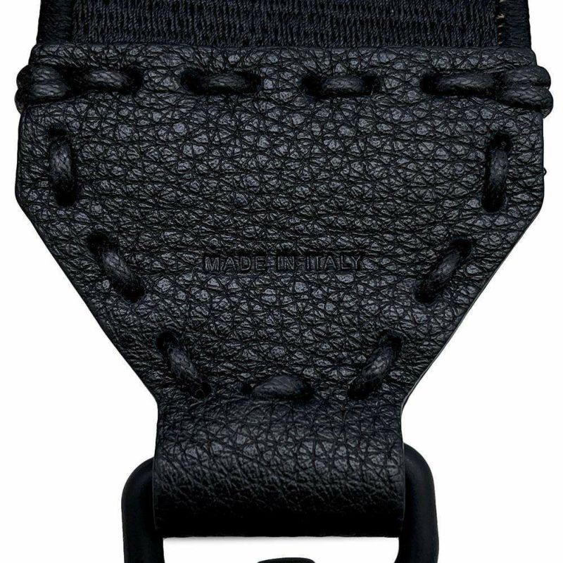 フェンディ ショルダーストラップ ストラップユー FFロゴ キャンバス FENDI 黒