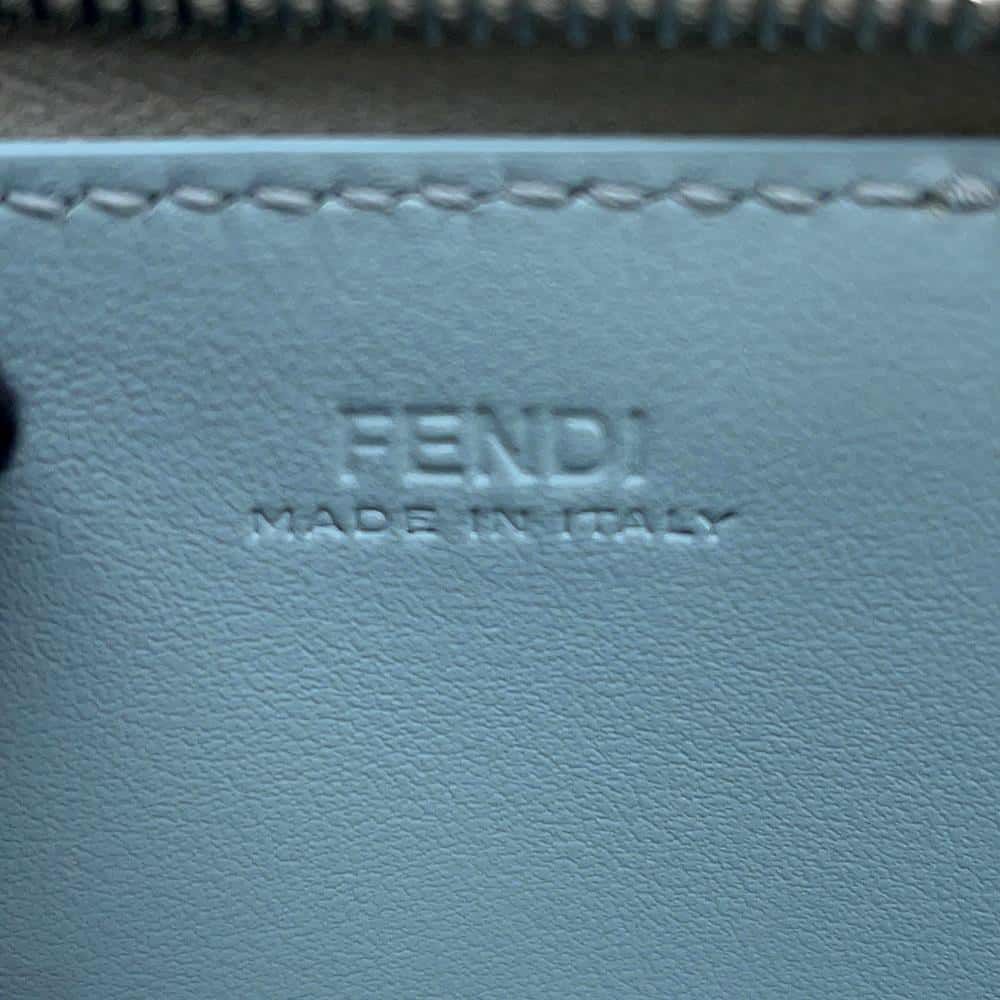 フェンディ カードケース レザー 8M0489 FENDI パスケース 財布