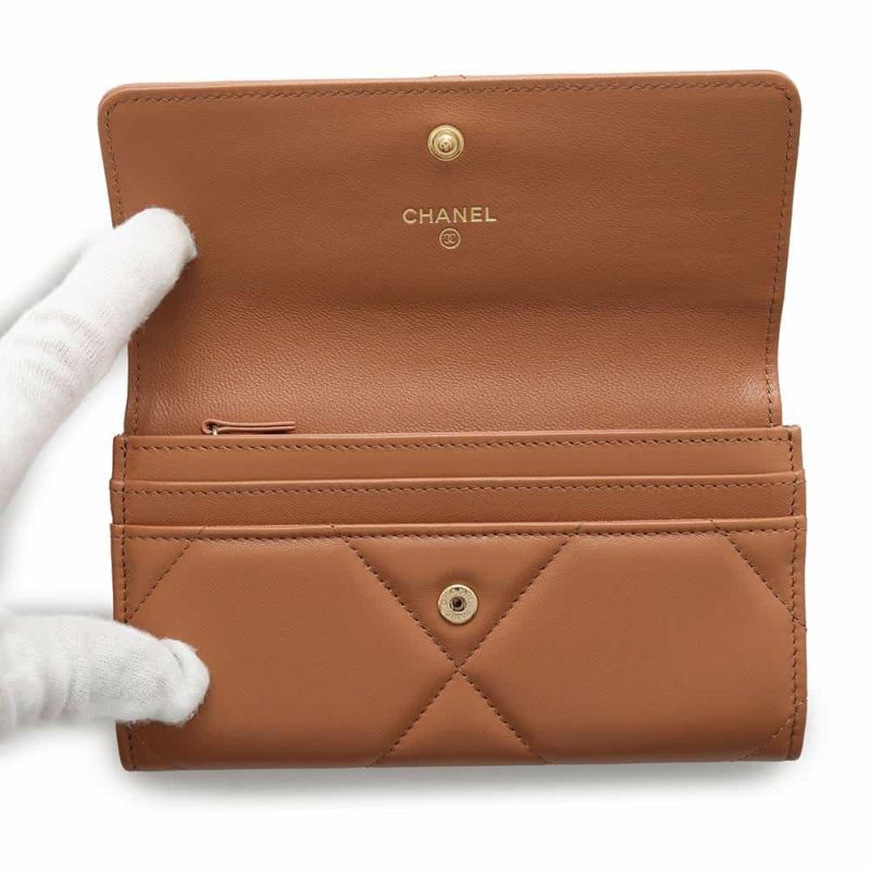 シャネル 二つ折り財布 ココマーク CHANEL19 フラップウォレット ミディアム ラムスキン AP0953 CHANEL