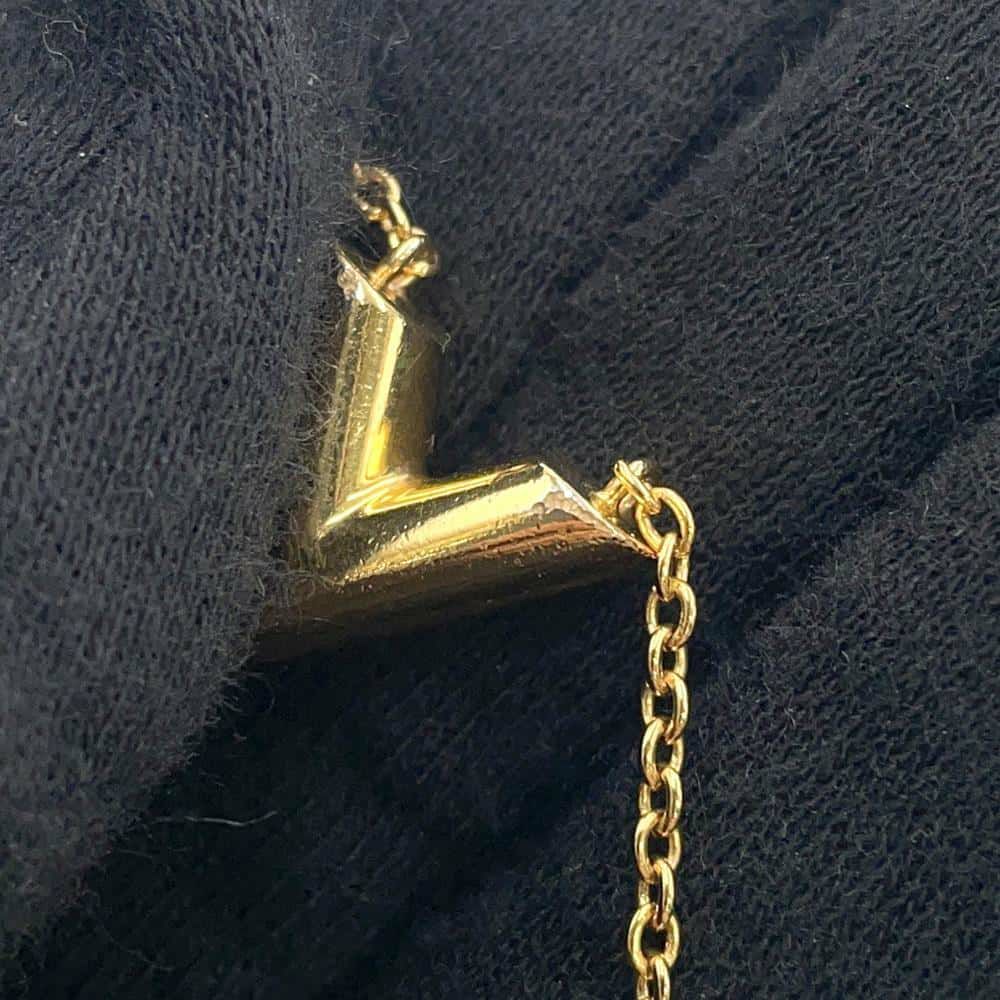 ルイヴィトン ネックレス エセンシャルV M61083 LOUIS VUITTON アクセサリー LVロゴ