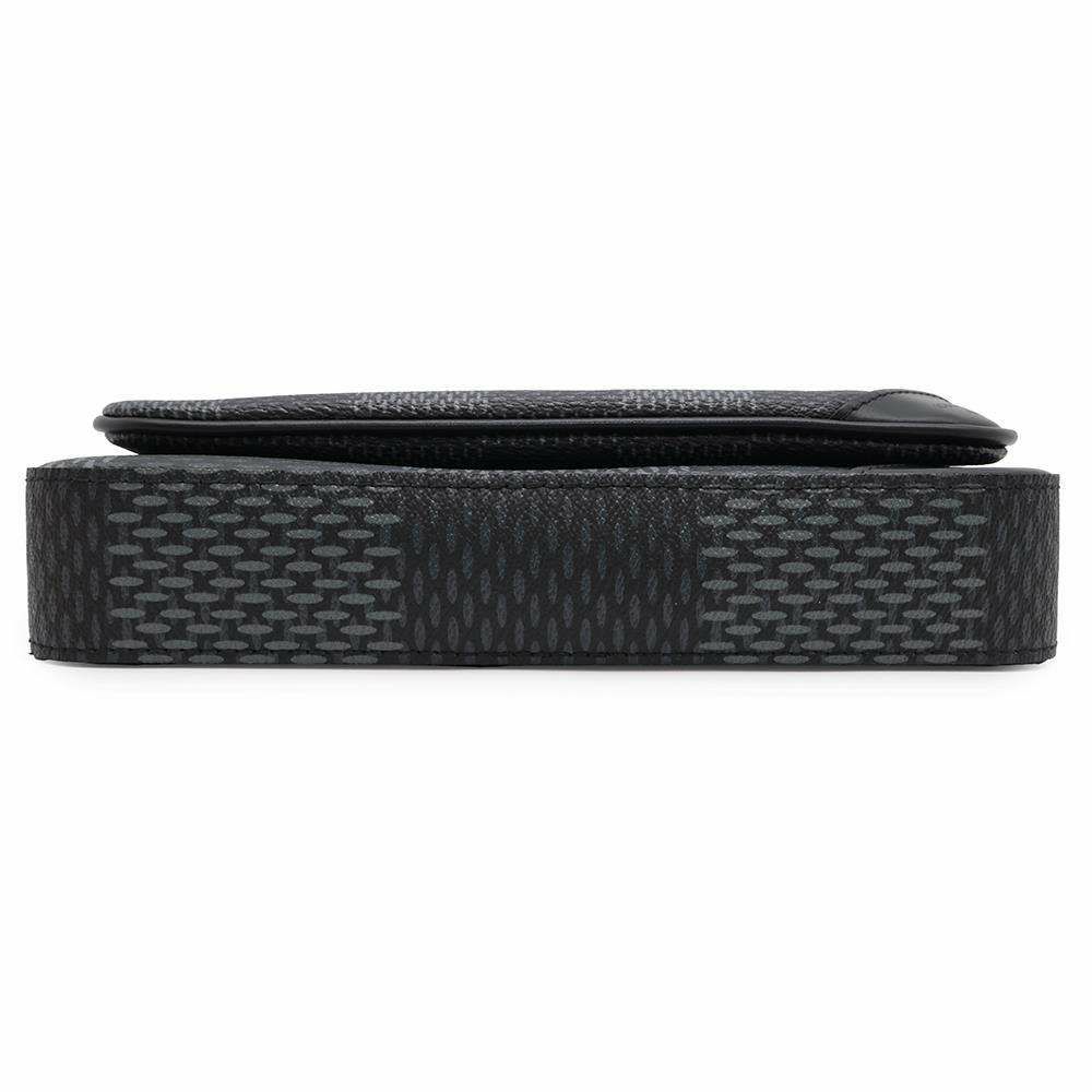 ルイヴィトン ショルダーバッグ ダミエ・グラフィット 3D トリオ・メッセンジャー N50017 LOUIS VUITTON ブラック 黒