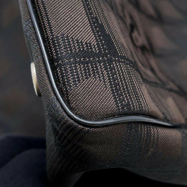 シャネル トートバッグ ニュートラベルライン トートMM ナイロン A15991 CHANEL バッグ 黒