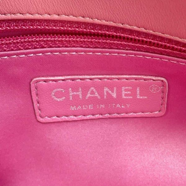 シャネル チェーンショルダーバッグ シェブロン ココマーク ラムスキン CHANEL バッグ Wチェーン