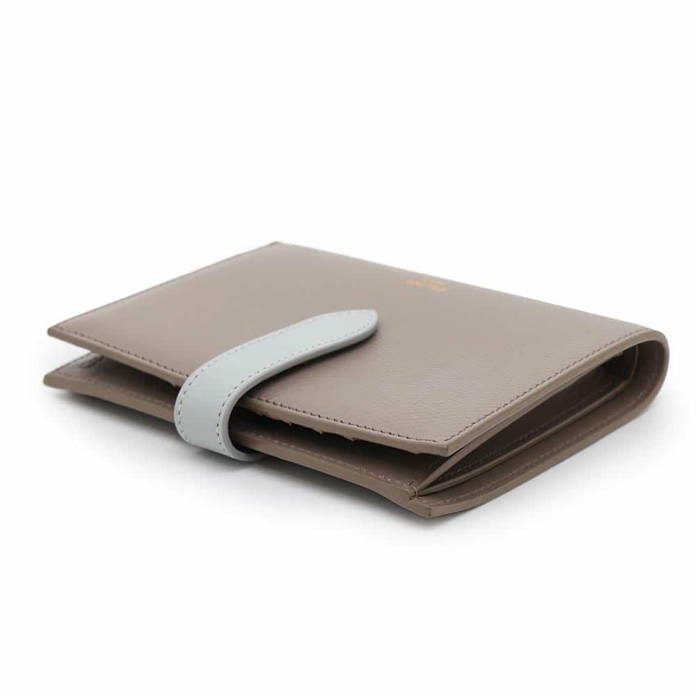 セリーヌ 二つ折り財布 ミディアム ストラップ ウォレット バイカラー 10B643BRU CELINE 財布