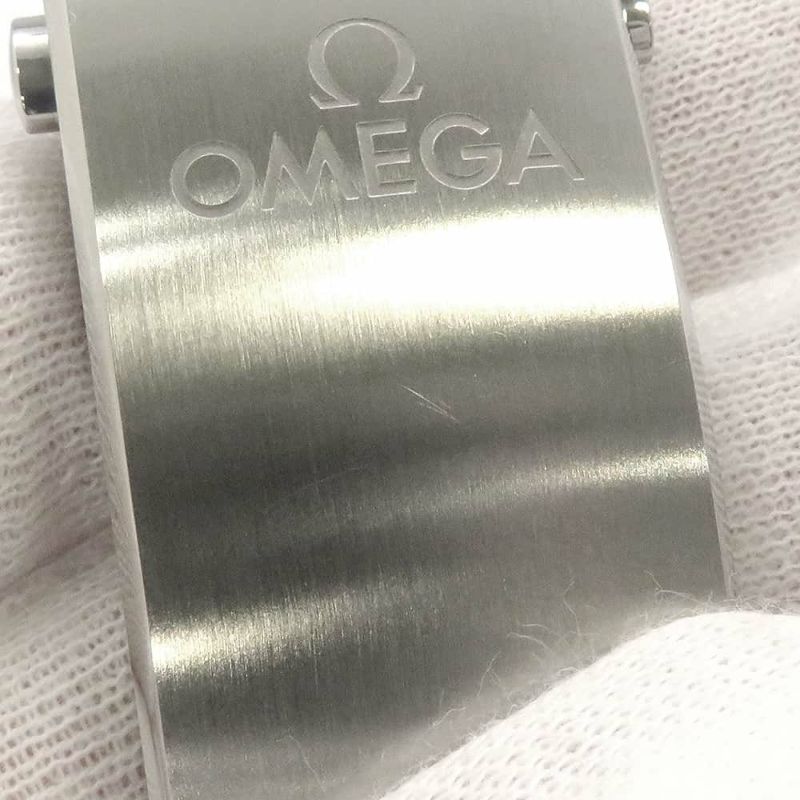 オメガ シーマスター プラネットオーシャン600M 215.30.46.51.99.001 OMEGA 腕時計 グレー文字盤