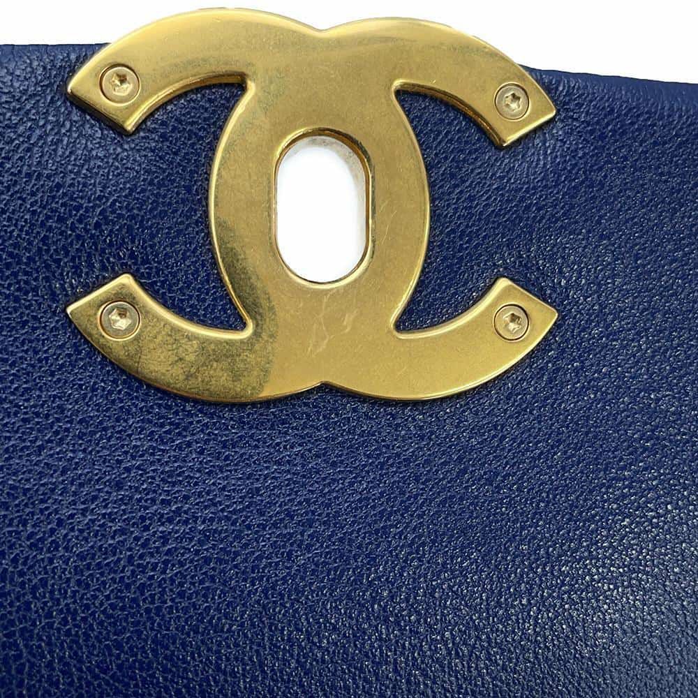 シャネル チェーンショルダーバッグ CHANEL19 マトラッセ ココマーク ラムスキン AS1160 CHANEL バッグ