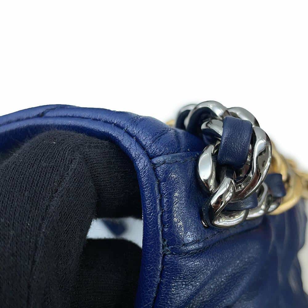 シャネル チェーンショルダーバッグ CHANEL19 マトラッセ ココマーク ラムスキン AS1160 CHANEL バッグ